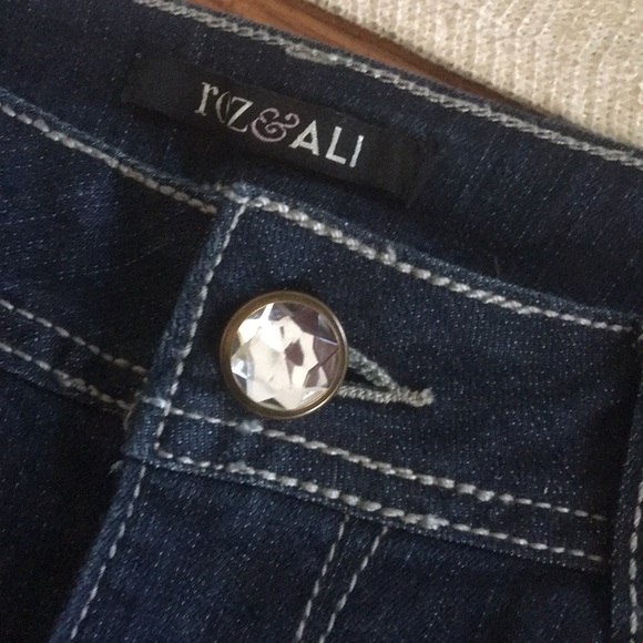 Roz & ALI - Picture 7 of 10